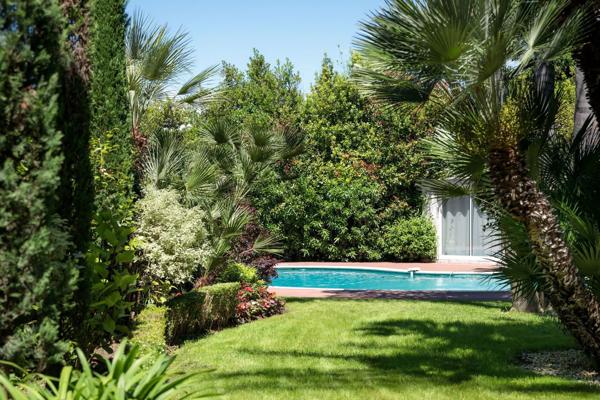 Cadre privilégié au Cap d’Antibes, proche plage Keller, vue mer et montagnes