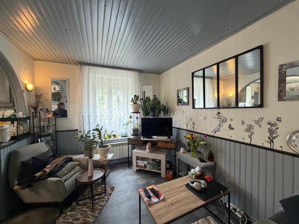 APPARTEMENT F3 IDÉAL POUR UNE PREMIÈRE ACQUISITION.