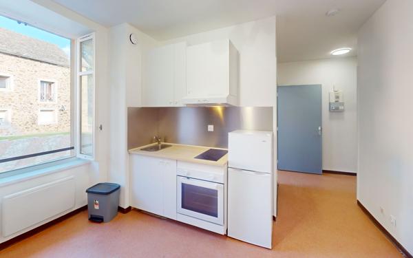 Appartement à louer    2 pièces •  Salmiech