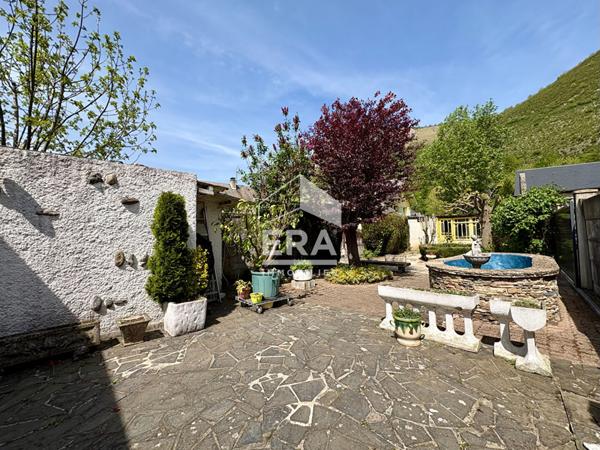 A vendre Immeuble au sud de Bagnères-de-Bigorre 16 pièces 550 m2
