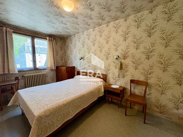 A vendre Immeuble au sud de Bagnères-de-Bigorre 16 pièces 550 m2
