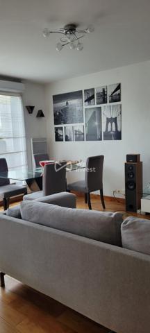 Appartement F4 : Dernier étage, plein sud et tout à pied : le duplex qui coche toutes les cases