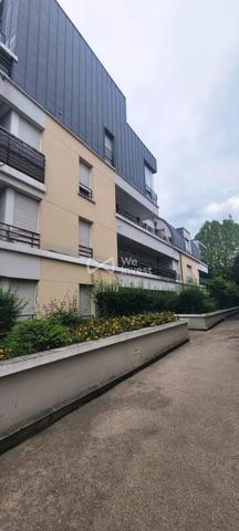 Appartement F4 : Dernier étage, plein sud et tout à pied : le duplex qui coche toutes les cases
