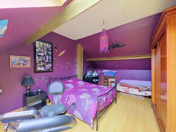 Un  cocon familial idéal EN  CENTRE VILLE   DE SAINT QUENTIN  et si votre prochaine histoire de famille commençait ici