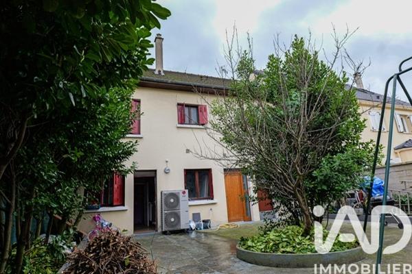 Maison à vendre 8 pièces 240 m² Bobigny