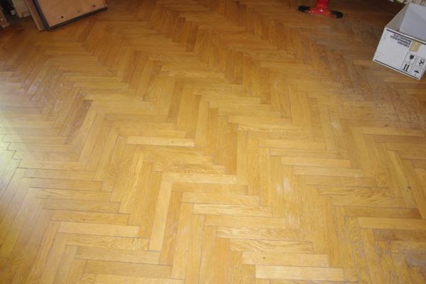 Axe Chauffailles/ Charlieu maison en pierres 3ch 980 m² possibilité seconde maison de plain pied