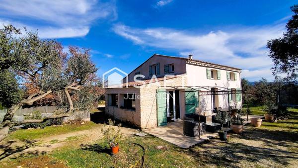 Propriété d'exception au cœur du Luberon