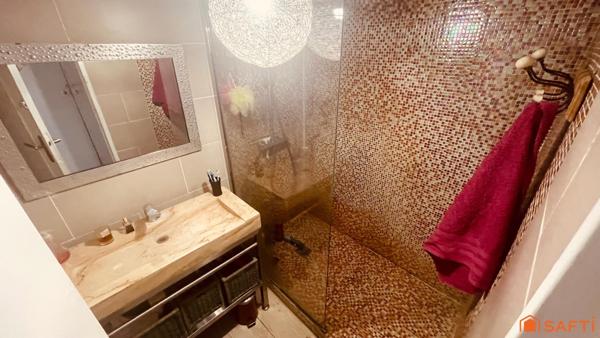 Appartement T5 - 3 chambres - terrasse + balcon