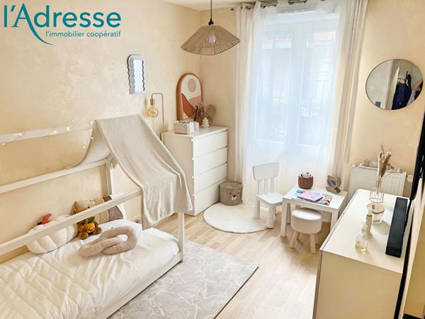 TRES RARE - 3 PIECES - JARDIN- HYPER CENTRE VILLE - 5' A PIED DU RER A