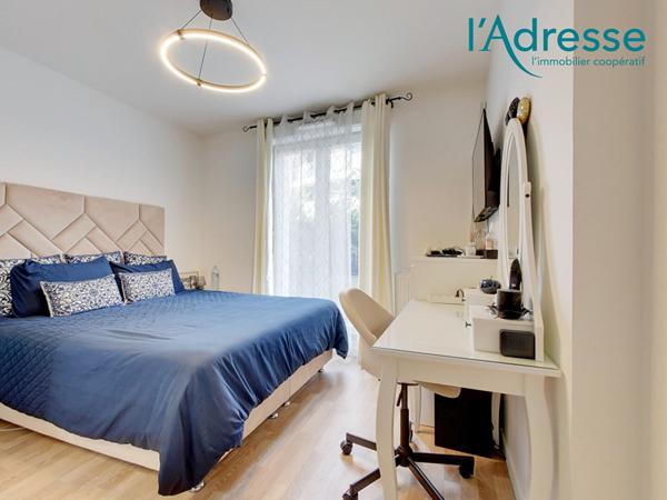 TRES RARE - 3 PIECES - JARDIN- HYPER CENTRE VILLE - 5' A PIED DU RER A