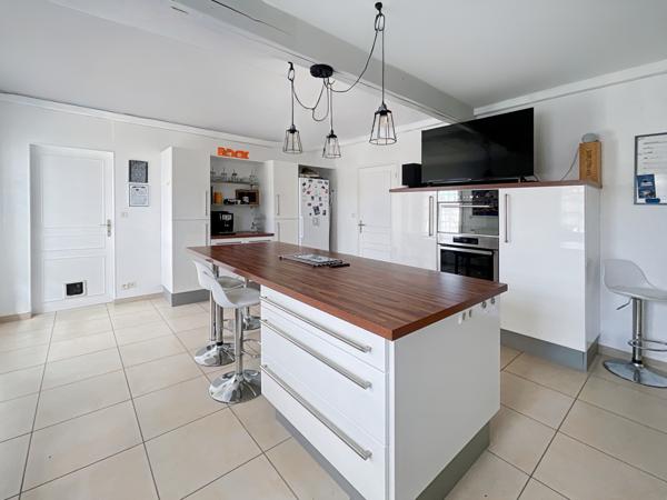 Canéjan (33610) A VENDRE , MAISON FAMILIALE, 182,5m² , AU CALME