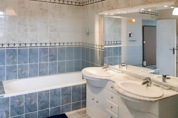 Canéjan (33610) A VENDRE , MAISON FAMILIALE, 182,5m² , AU CALME