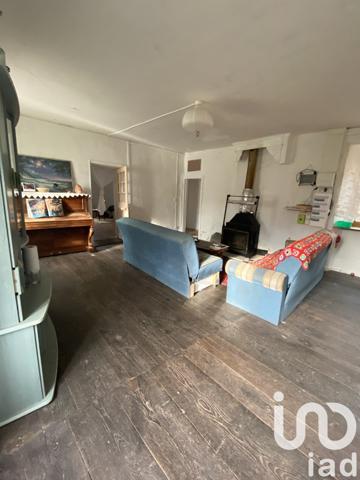 Maison de village 10 pièces de 200 m² à Laval-Roquecezière (12380)