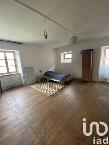 Maison de village 10 pièces de 200 m² à Laval-Roquecezière (12380)