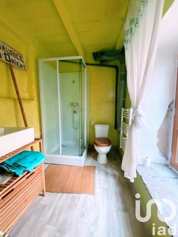 Maison de village 10 pièces de 200 m² à Laval-Roquecezière (12380)