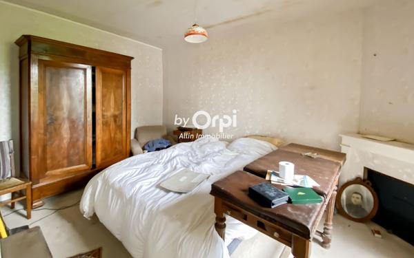 Maison à vendre    2 pièces •  Viersat