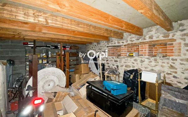 Maison à vendre    2 pièces •  Viersat