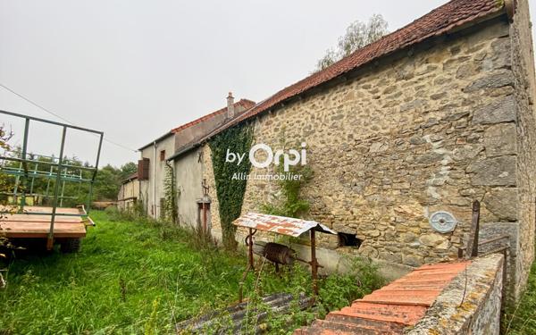 Maison à vendre    2 pièces •  Viersat