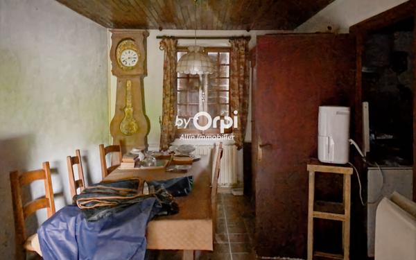 Maison à vendre    2 pièces •  Viersat