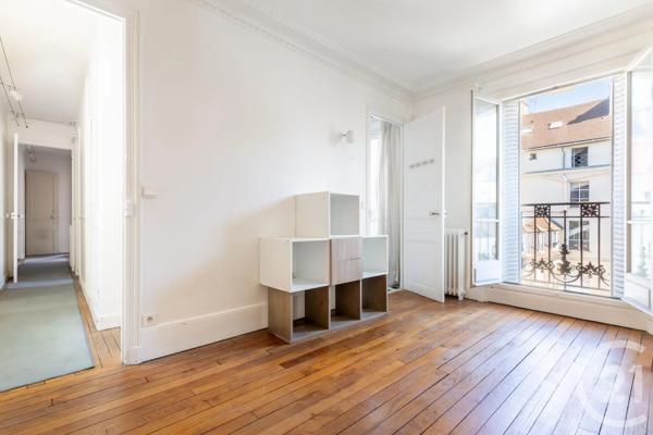Appartement F3 à vendre  3 pièces - 62,35 m 2   PARIS  - 75003