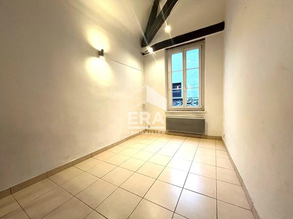 Maison de ville (immeuble) à vendre - BLOIS - CENTRE-VILLE, 1 logt. T3 triplex  + 1 local