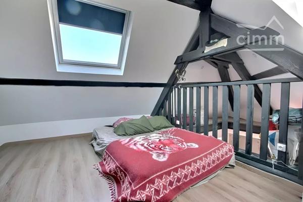 ✨ À découvrir sans tarder : charmant T2 en duplex rénové au cœur de Valgelon-La Rochette ! ✨