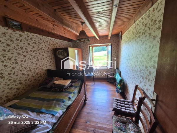 Corps de Ferme terrain sans vis à vis +puits d'eau