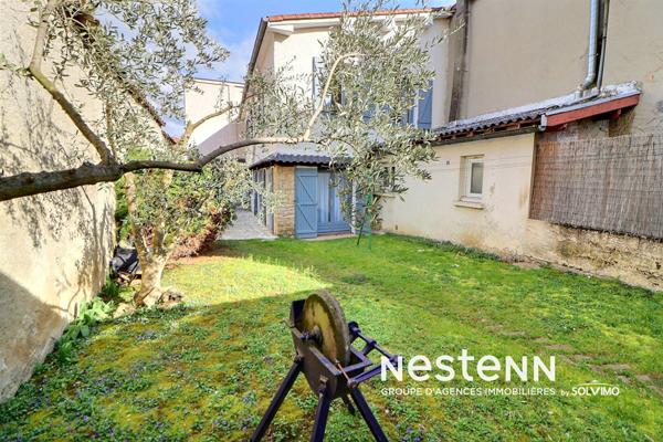 Appartement Rez de jardin Saint Priest Village 5 pièces 145 m2 terrasse jardin