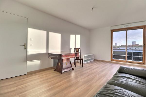 Appartement St Denis 3 pièce(s) 66 m2