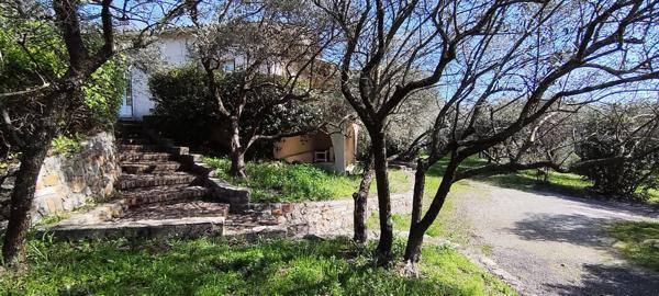 Maison familiale avec vue et terrain d’oliviers 2200 m² – 6 chambres – à 5 min d’Alès Saint-Christol-lez-Alès (30380)