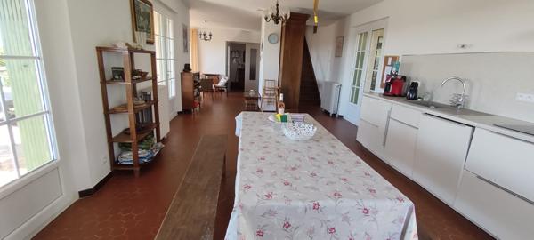 Maison familiale avec vue et terrain d’oliviers 2200 m² – 6 chambres – à 5 min d’Alès Saint-Christol-lez-Alès (30380)