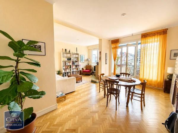 Appartement à louer 6 pièces 112m² Limoges (87000)