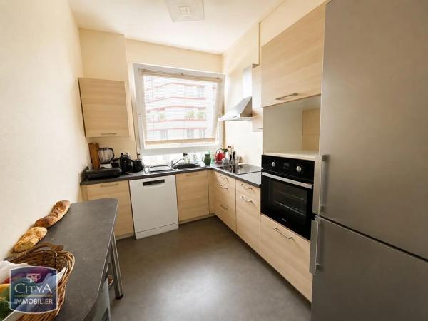 Appartement à louer 6 pièces 112m² Limoges (87000)