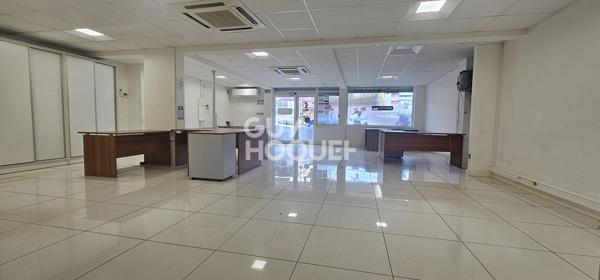 Local commercial Cayenne 92 m2