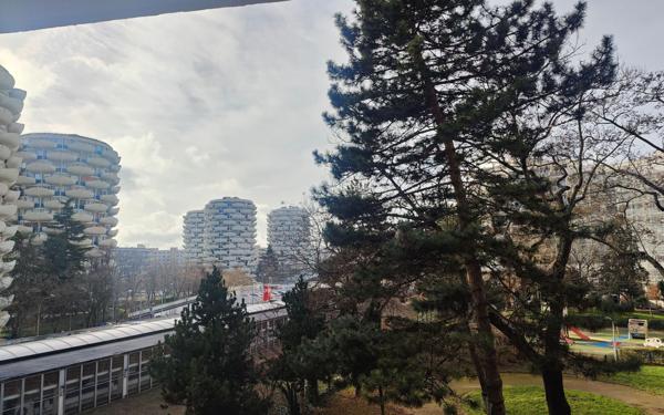 Appartement à vendre    3 pièces • 73 m2 Créteil