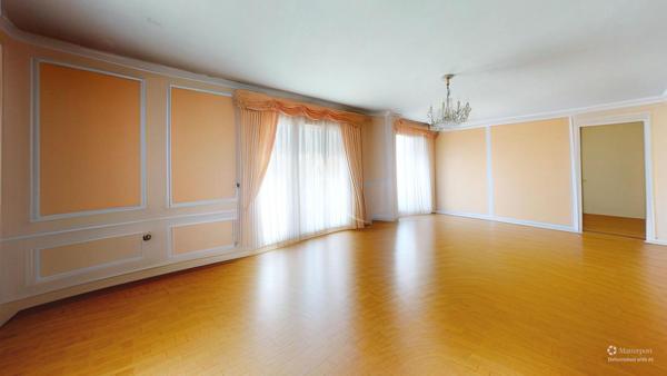 VILLEMOMBLE, QUARTIER DE L'ÉGLISE, APPARTEMENT FAMILIAL AVEC TERRASSE ROOFTOP, BALCON FILANT, BOX ET VUE DÉGAGÉE, 93.8 m2
