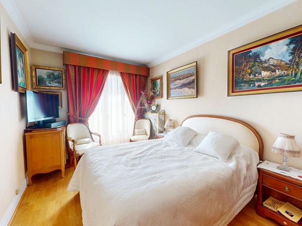 VILLEMOMBLE, QUARTIER DE L'ÉGLISE, APPARTEMENT FAMILIAL AVEC TERRASSE ROOFTOP, BALCON FILANT, BOX ET VUE DÉGAGÉE, 93.8 m2