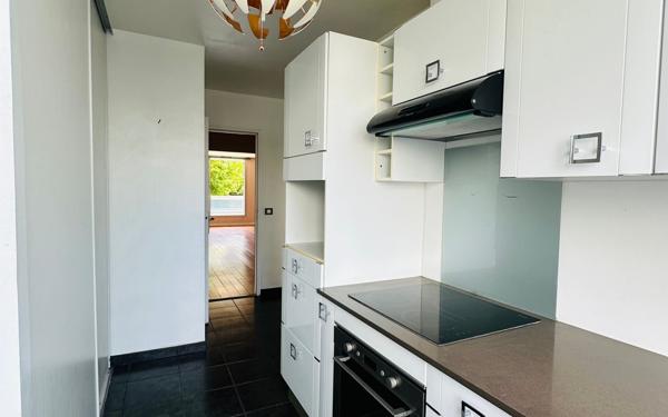 Appartement à vendre    3 pièces • 73,06 m2 Puteaux