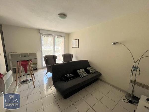 Appartement à louer 3 pièces 59.54m² Albi (81000)