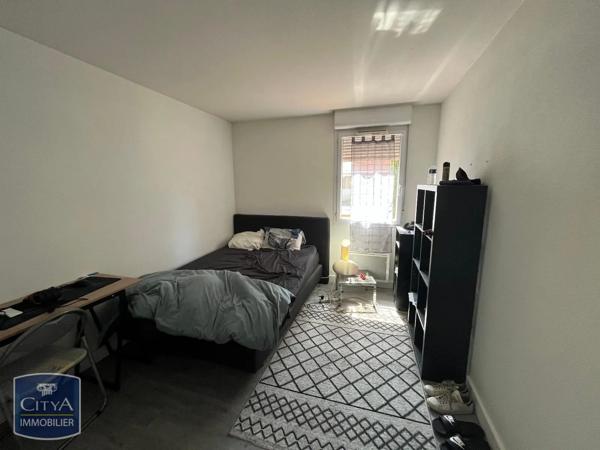 Appartement à louer 3 pièces 59.54m² Albi (81000)