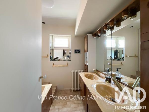 Maison à vendre 7 pièces 140 m² Plaisir