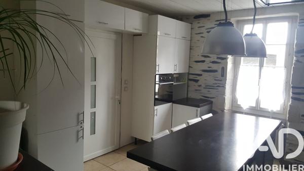 Immeuble à vendre 360 m² Trélazé