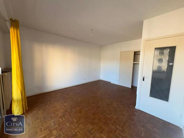 Appartement à louer 1 pièce 35.69m²