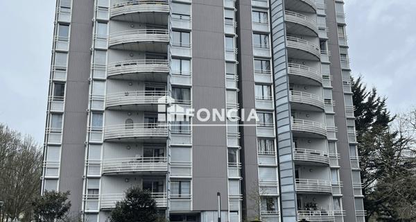 À vendre Appartement 2 pièces 47 m² - Massy 91300