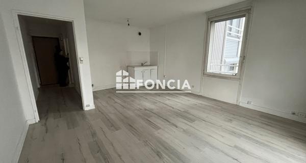 À vendre Appartement 2 pièces 47 m² - Massy 91300