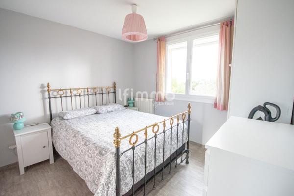 Dernier étage au calme – T3 lumineux avec balcon et stationnement