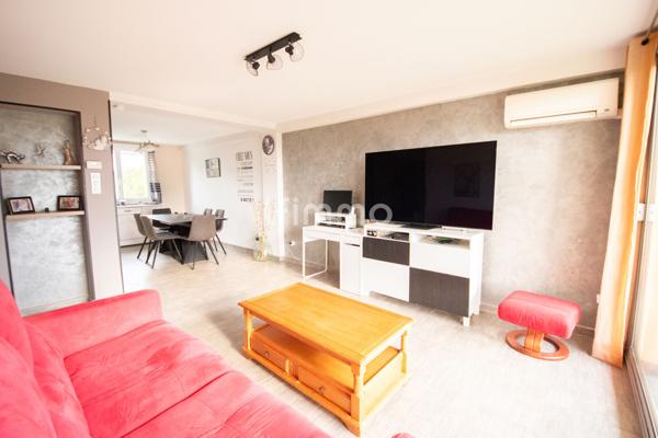 Dernier étage au calme – T3 lumineux avec balcon et stationnement