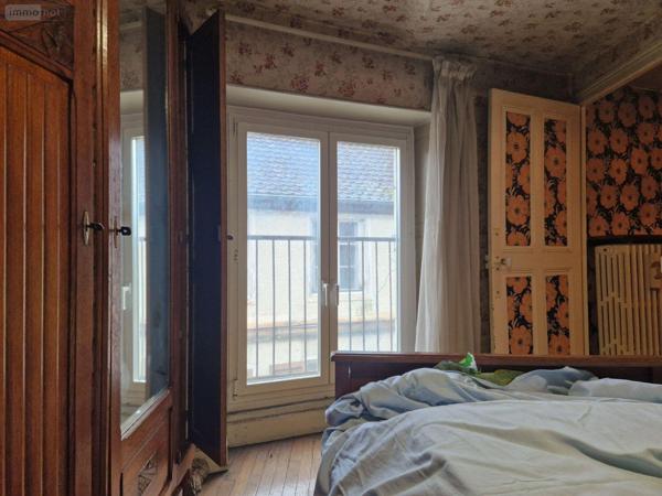 Maison de ville à vendre à Bar-sur-Aube dans l'Aube (10200), ref : 10379/574   
Calme