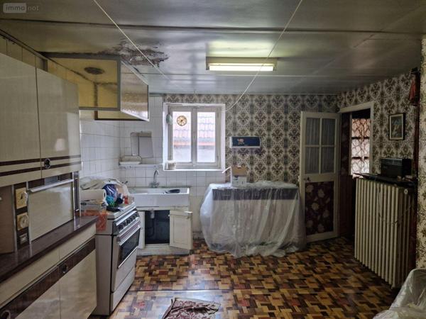 Maison de ville à vendre à Bar-sur-Aube dans l'Aube (10200), ref : 10379/574   
Calme