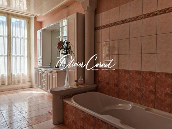 Maison centre-ville Nogent Le Rotrou 11 pièces 298 m2